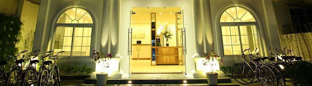 Vaia Hoi An Boutique Hotel